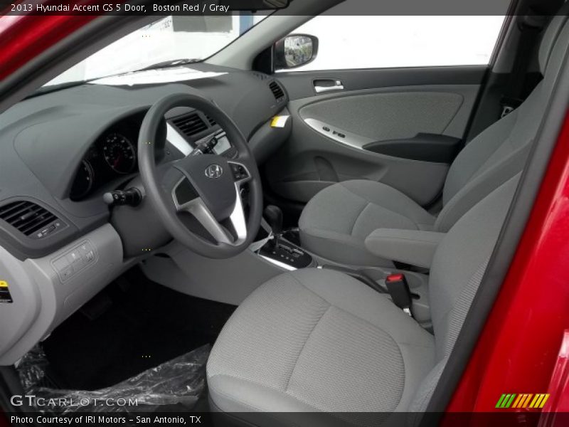 Front Seat of 2013 Accent GS 5 Door