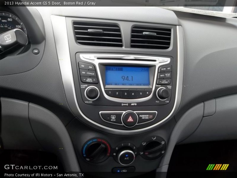 Controls of 2013 Accent GS 5 Door