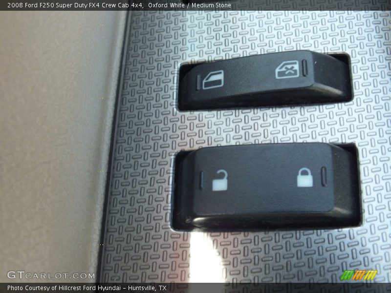 Oxford White / Medium Stone 2008 Ford F250 Super Duty FX4 Crew Cab 4x4
