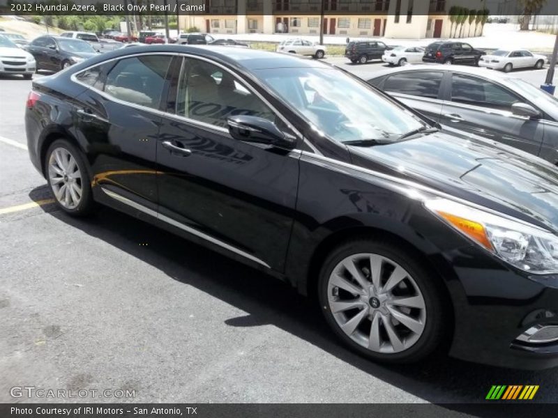 Black Onyx Pearl / Camel 2012 Hyundai Azera