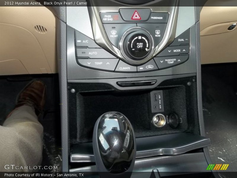Controls of 2012 Azera 