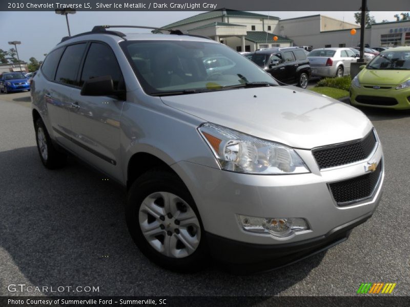 Silver Ice Metallic / Dark Gray/Light Gray 2010 Chevrolet Traverse LS
