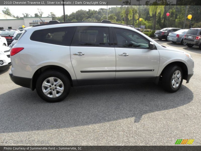 Silver Ice Metallic / Dark Gray/Light Gray 2010 Chevrolet Traverse LS