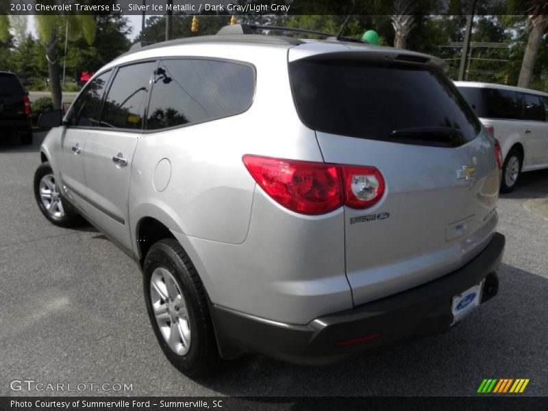 Silver Ice Metallic / Dark Gray/Light Gray 2010 Chevrolet Traverse LS