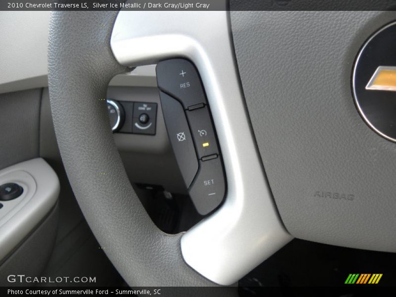 Silver Ice Metallic / Dark Gray/Light Gray 2010 Chevrolet Traverse LS