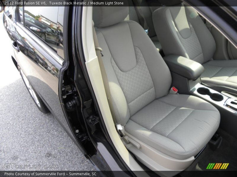 Tuxedo Black Metallic / Medium Light Stone 2012 Ford Fusion SE V6