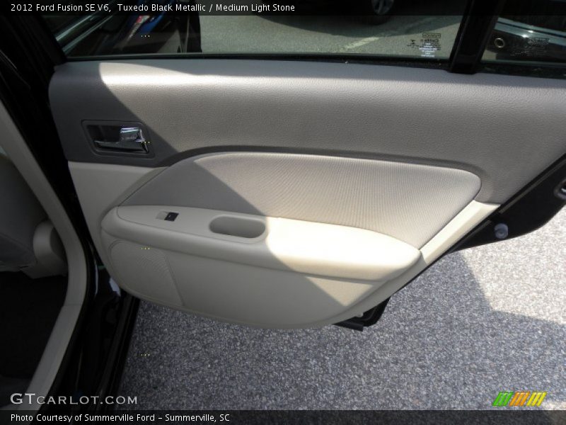 Tuxedo Black Metallic / Medium Light Stone 2012 Ford Fusion SE V6