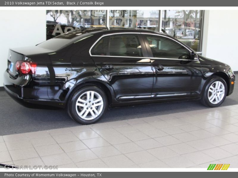 Black / Cornsilk Beige 2010 Volkswagen Jetta TDI Sedan