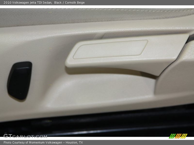 Black / Cornsilk Beige 2010 Volkswagen Jetta TDI Sedan