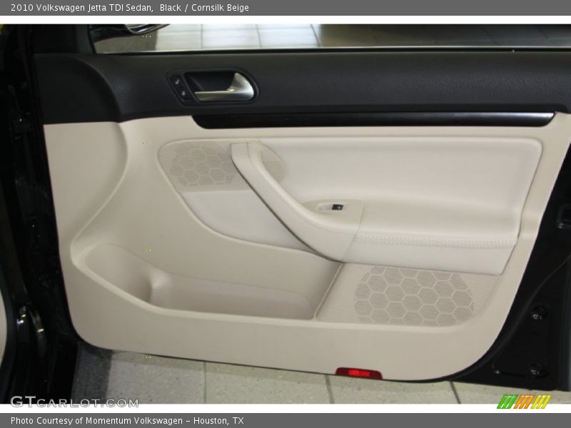Black / Cornsilk Beige 2010 Volkswagen Jetta TDI Sedan