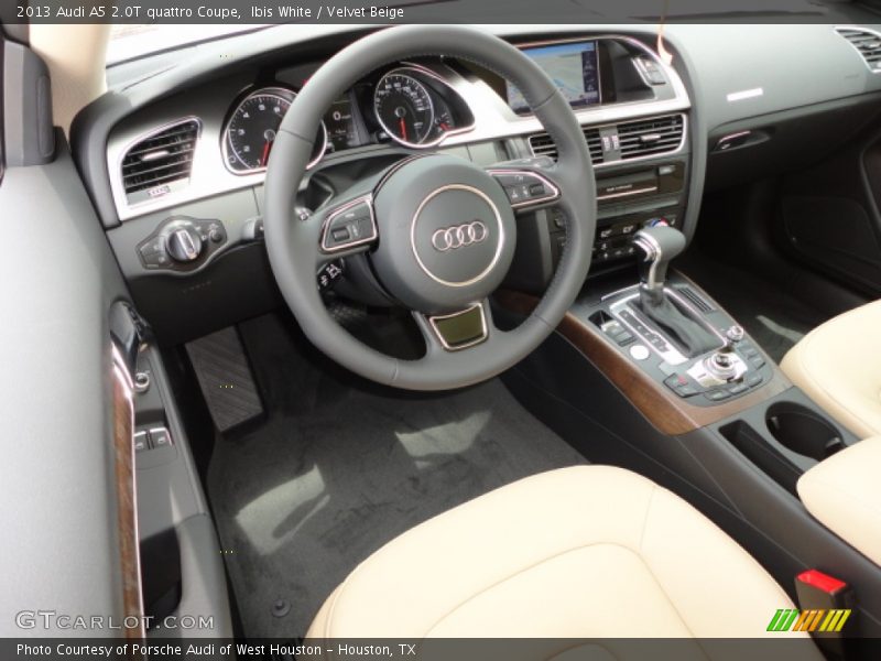 Dashboard of 2013 A5 2.0T quattro Coupe