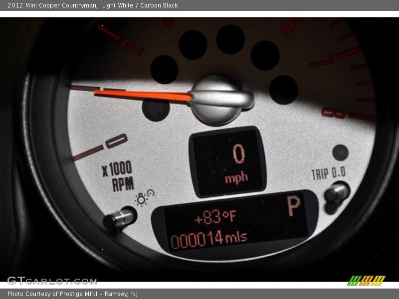 Light White / Carbon Black 2012 Mini Cooper Countryman
