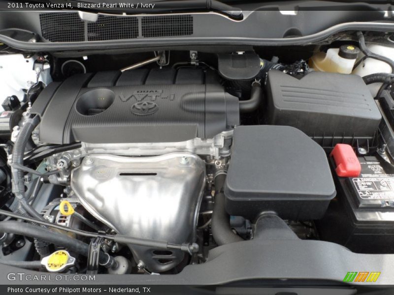 Blizzard Pearl White / Ivory 2011 Toyota Venza I4