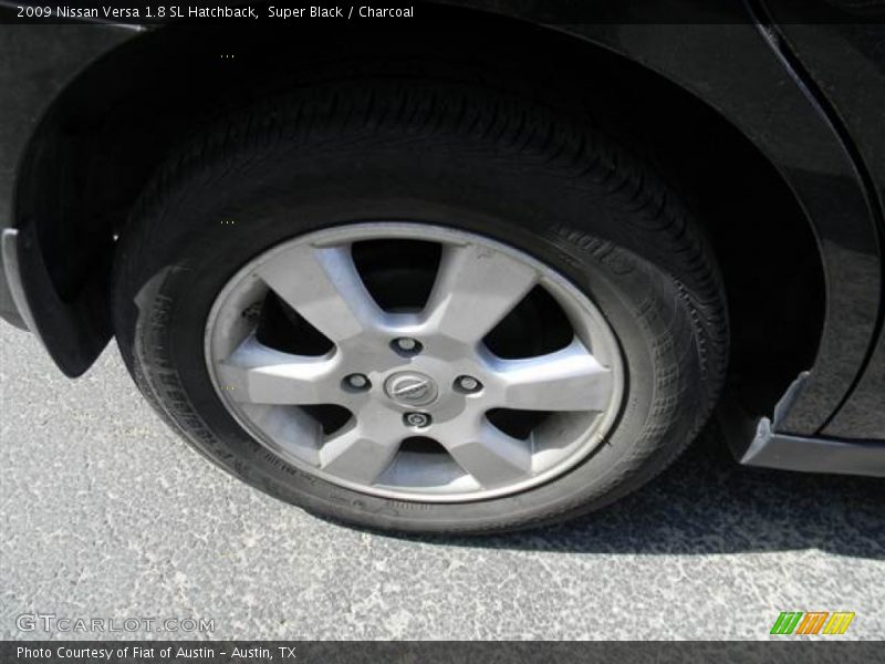 Super Black / Charcoal 2009 Nissan Versa 1.8 SL Hatchback