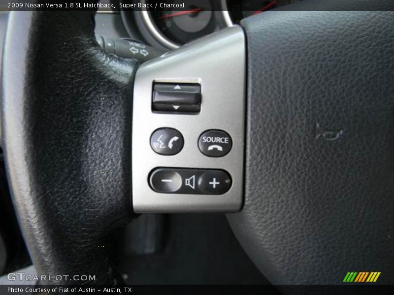 Super Black / Charcoal 2009 Nissan Versa 1.8 SL Hatchback