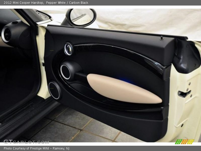 Pepper White / Carbon Black 2012 Mini Cooper Hardtop