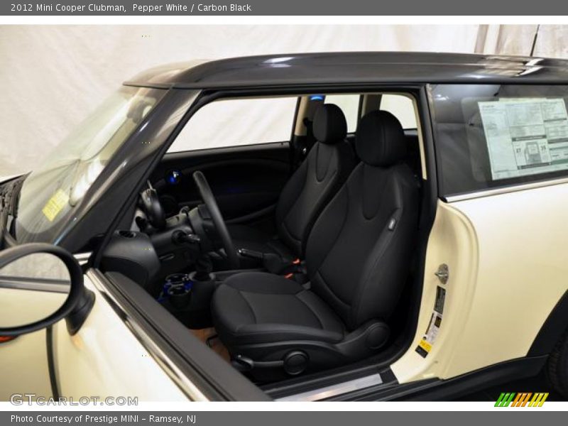 Pepper White / Carbon Black 2012 Mini Cooper Clubman