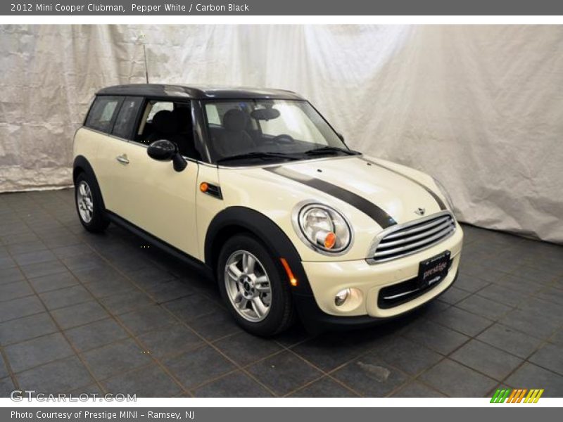 Pepper White / Carbon Black 2012 Mini Cooper Clubman