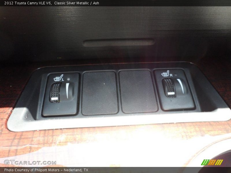 Classic Silver Metallic / Ash 2012 Toyota Camry XLE V6