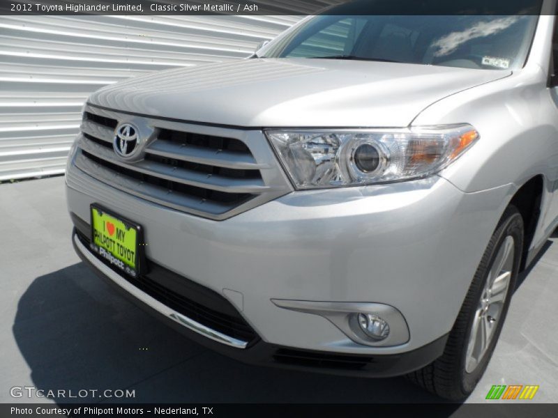 Classic Silver Metallic / Ash 2012 Toyota Highlander Limited