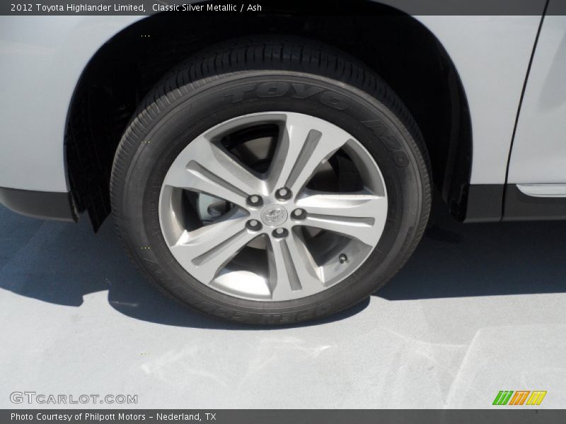 Classic Silver Metallic / Ash 2012 Toyota Highlander Limited
