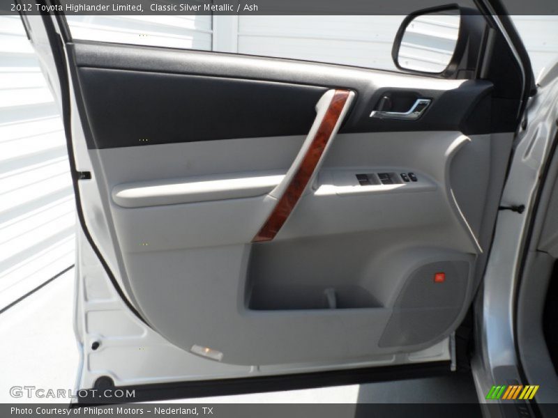 Classic Silver Metallic / Ash 2012 Toyota Highlander Limited