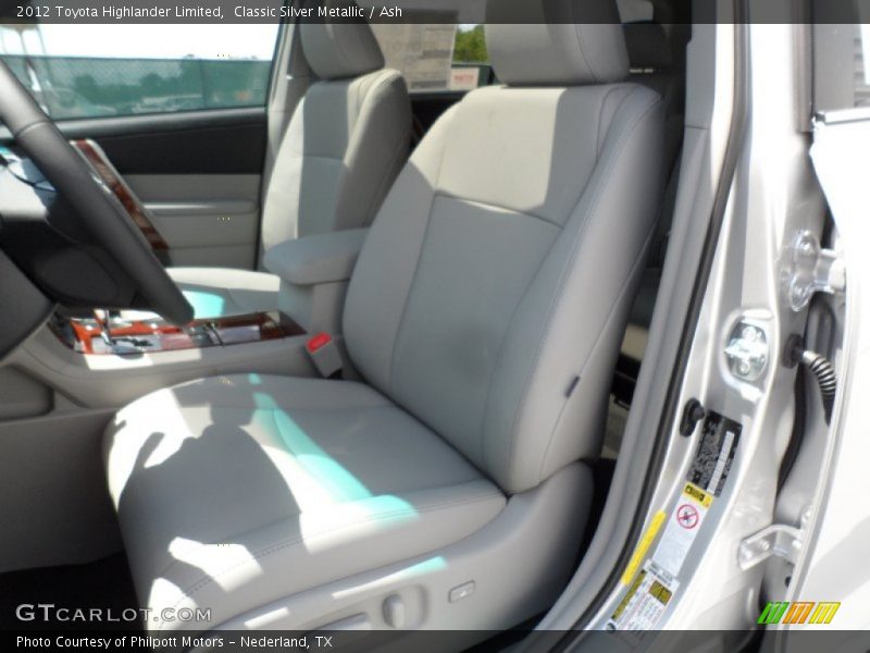 Classic Silver Metallic / Ash 2012 Toyota Highlander Limited