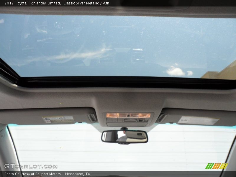 Classic Silver Metallic / Ash 2012 Toyota Highlander Limited