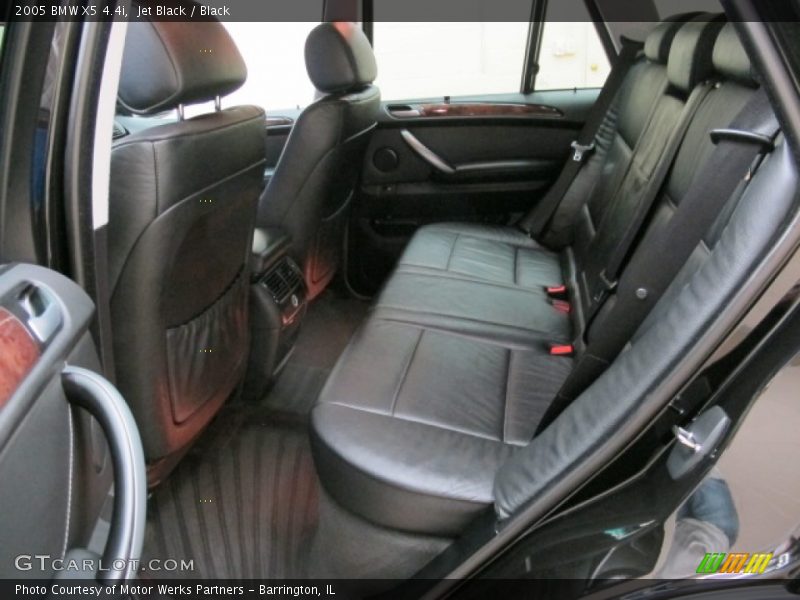 Jet Black / Black 2005 BMW X5 4.4i