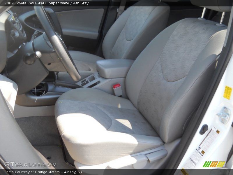 Super White / Ash Gray 2009 Toyota RAV4 4WD
