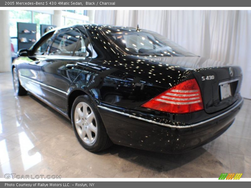 Black / Charcoal 2005 Mercedes-Benz S 430 4Matic Sedan