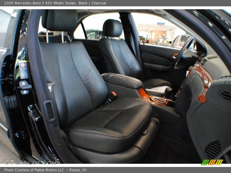 Black / Charcoal 2005 Mercedes-Benz S 430 4Matic Sedan