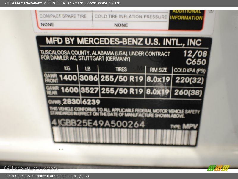 Arctic White / Black 2009 Mercedes-Benz ML 320 BlueTec 4Matic