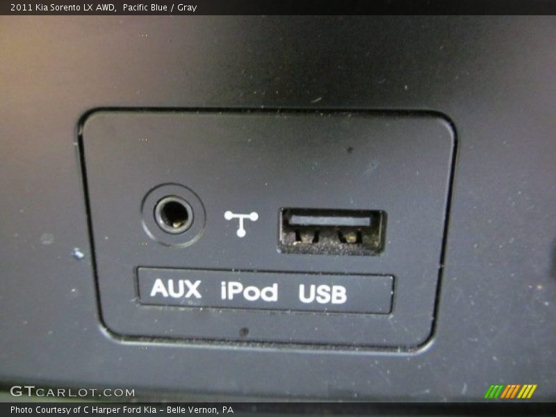 Pacific Blue / Gray 2011 Kia Sorento LX AWD