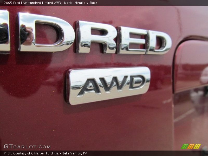 Merlot Metallic / Black 2005 Ford Five Hundred Limited AWD