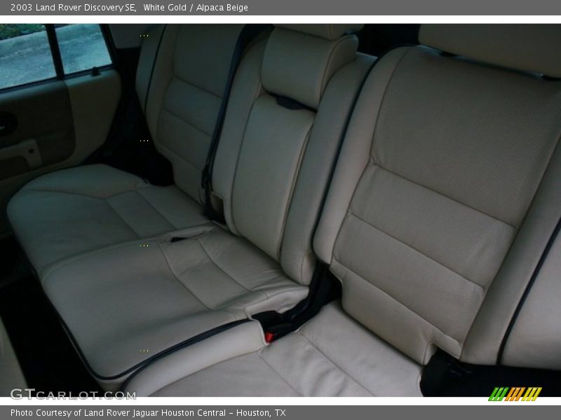 White Gold / Alpaca Beige 2003 Land Rover Discovery SE
