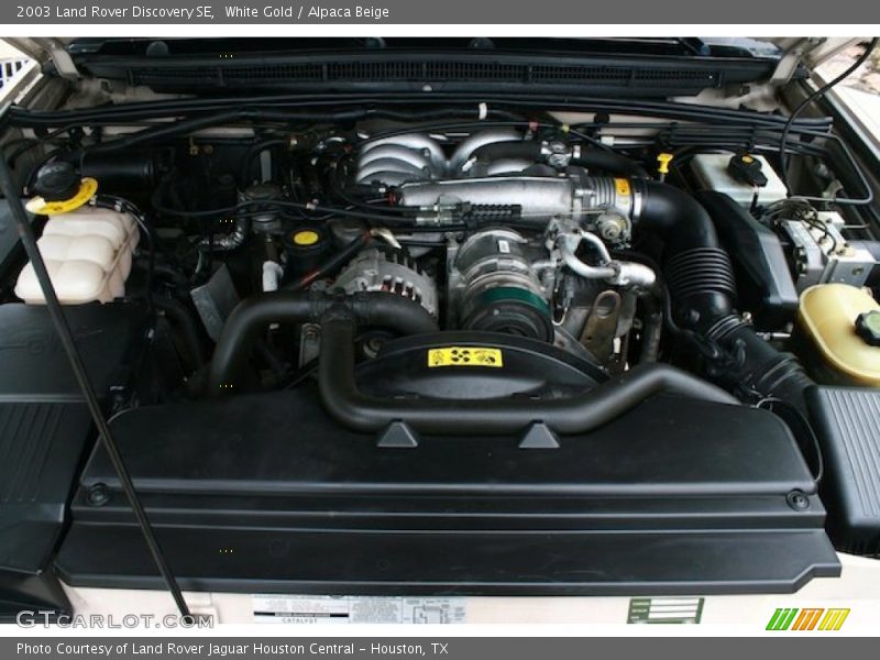 White Gold / Alpaca Beige 2003 Land Rover Discovery SE