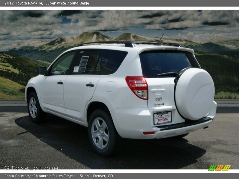 Super White / Sand Beige 2012 Toyota RAV4 I4