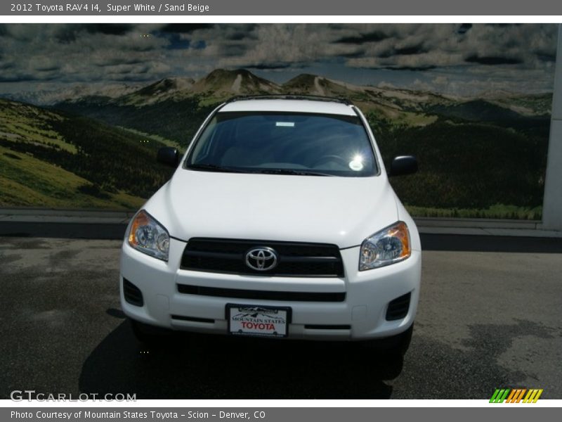 Super White / Sand Beige 2012 Toyota RAV4 I4