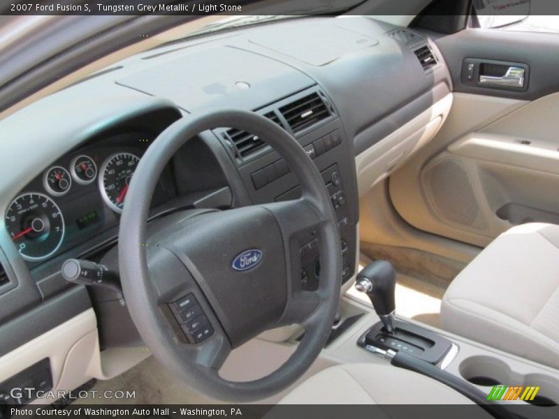 Tungsten Grey Metallic / Light Stone 2007 Ford Fusion S