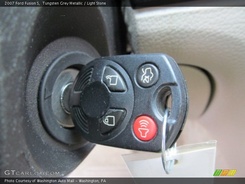 Tungsten Grey Metallic / Light Stone 2007 Ford Fusion S