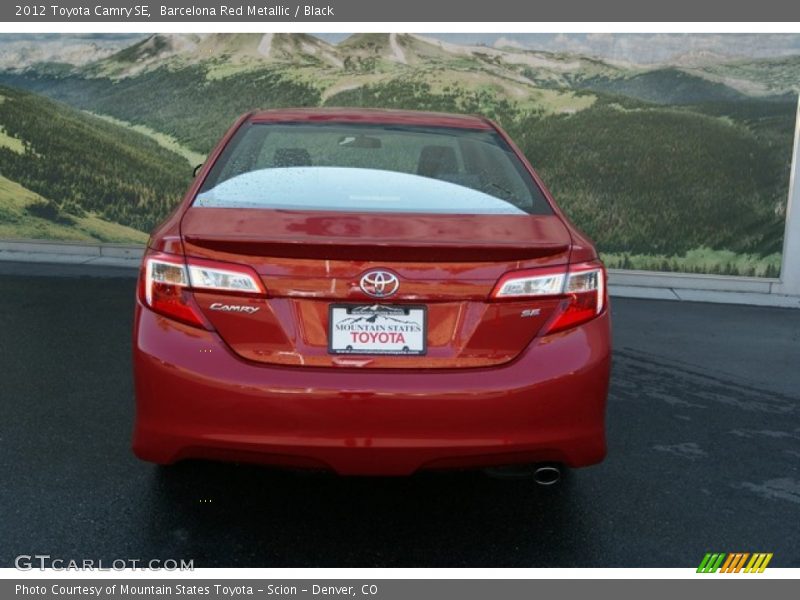 Barcelona Red Metallic / Black 2012 Toyota Camry SE