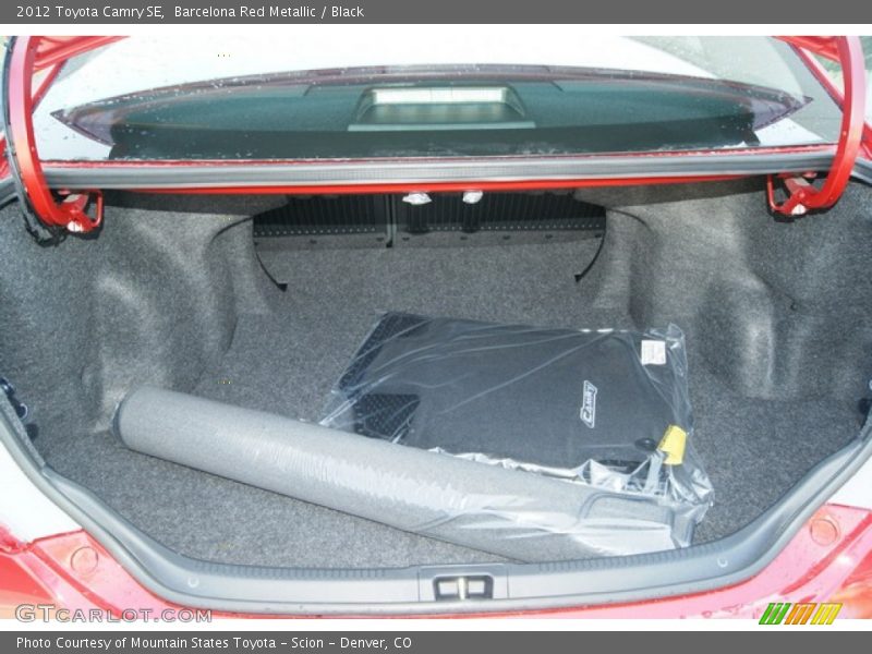 Barcelona Red Metallic / Black 2012 Toyota Camry SE