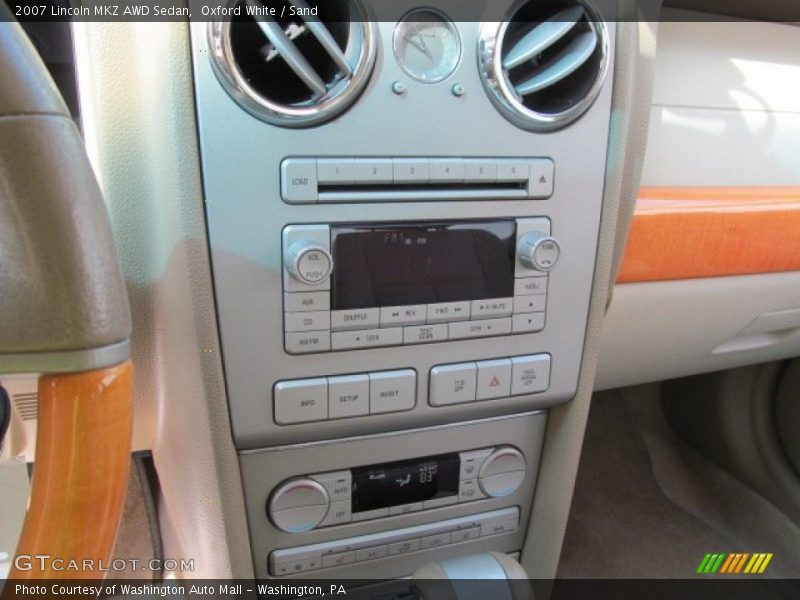 Oxford White / Sand 2007 Lincoln MKZ AWD Sedan