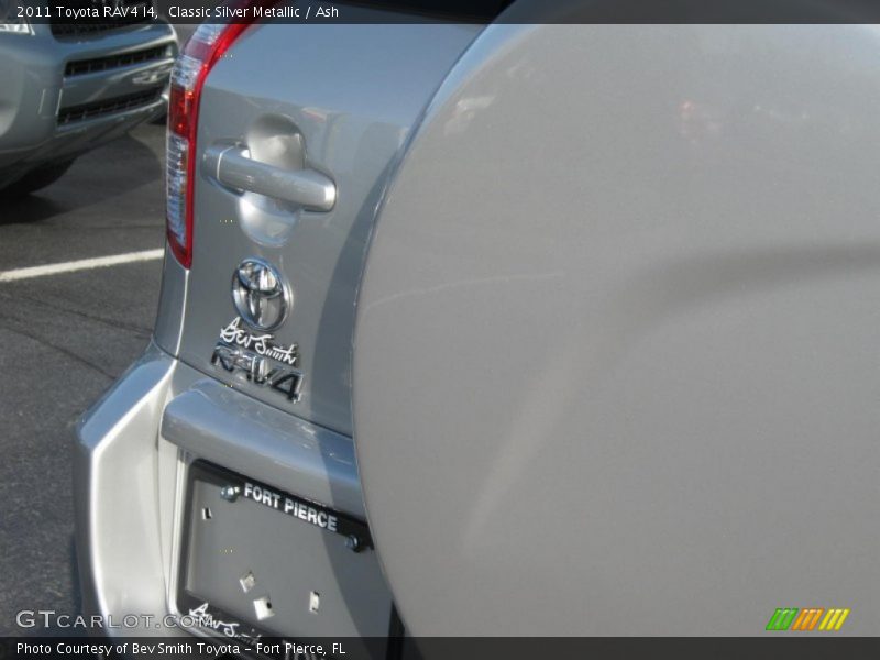 Classic Silver Metallic / Ash 2011 Toyota RAV4 I4