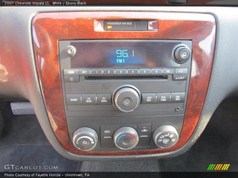 White / Ebony Black 2007 Chevrolet Impala LS