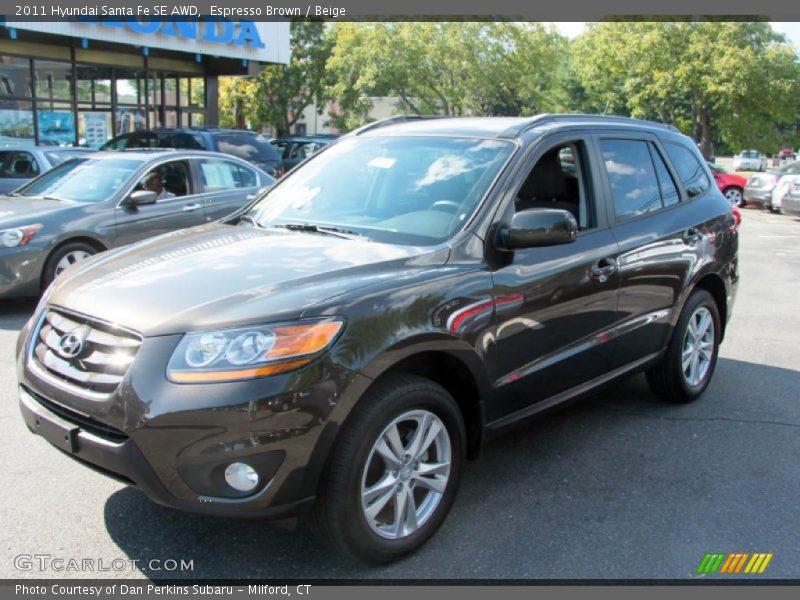 Espresso Brown / Beige 2011 Hyundai Santa Fe SE AWD