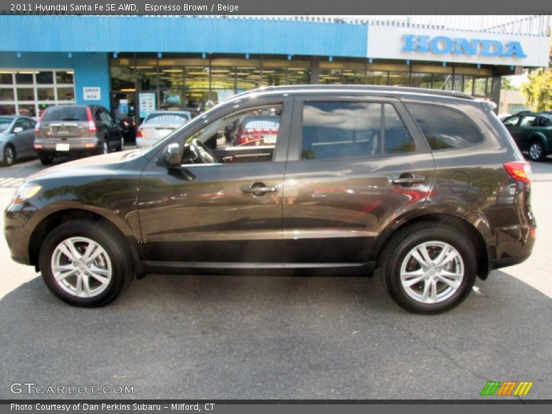 Espresso Brown / Beige 2011 Hyundai Santa Fe SE AWD