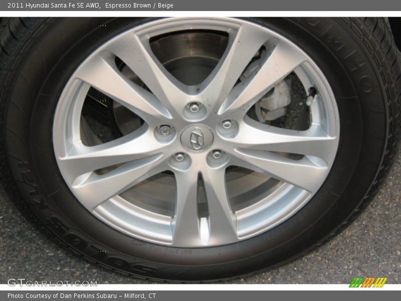 Espresso Brown / Beige 2011 Hyundai Santa Fe SE AWD