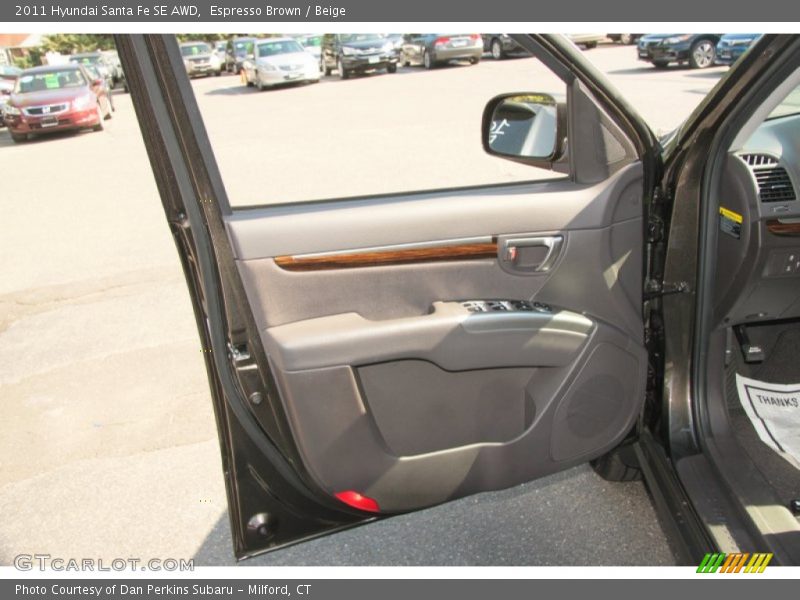 Espresso Brown / Beige 2011 Hyundai Santa Fe SE AWD